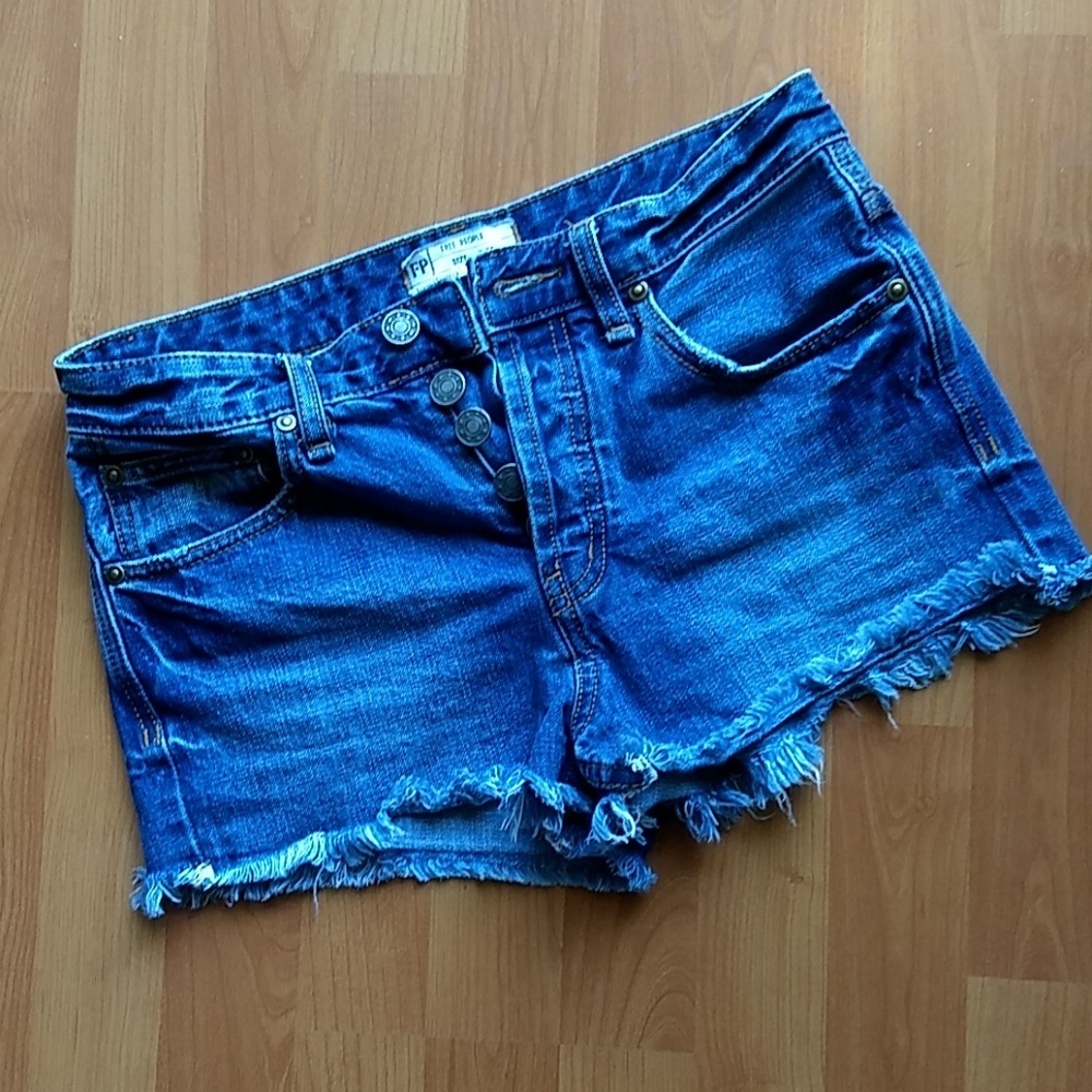 Free people raw hem boho denim short butto…